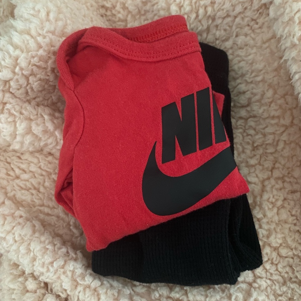 Nike newborn outfit